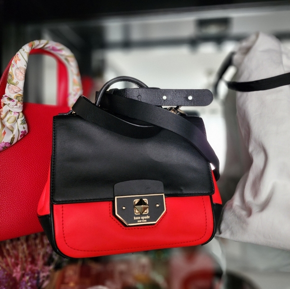 kate spade Handbags - Kate spade shoulder bag